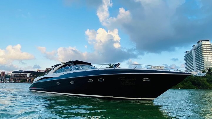 Pegasus 60ft yacht charter Cancun - Spacious luxury boat rental for 20 guests with multiple deck areas